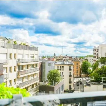 Apartment Sweet Paris